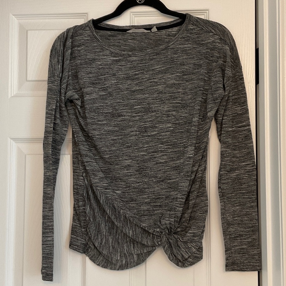 Athleta Charcoal Long Sleeve Twist Top